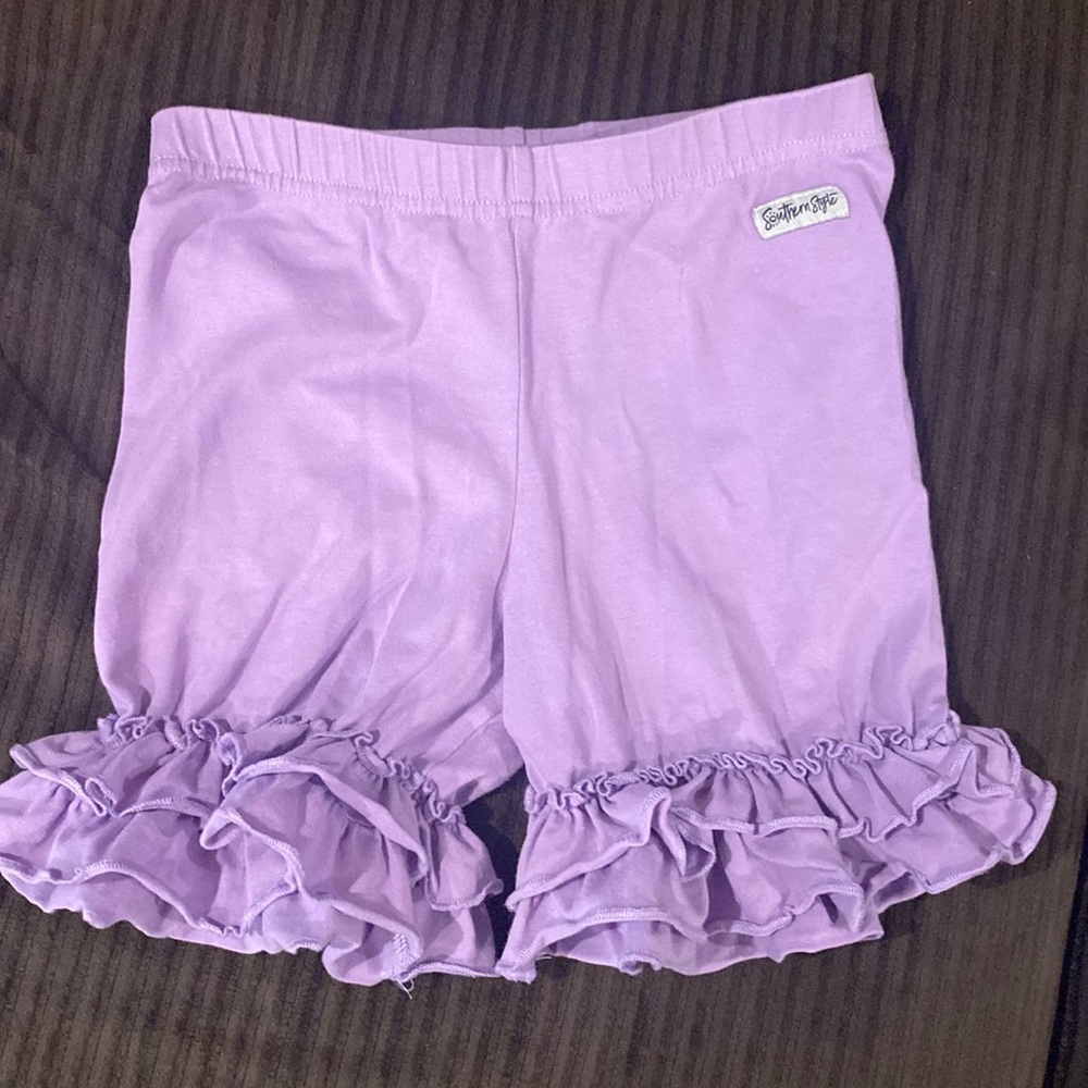 Cute girls ruffle shorts